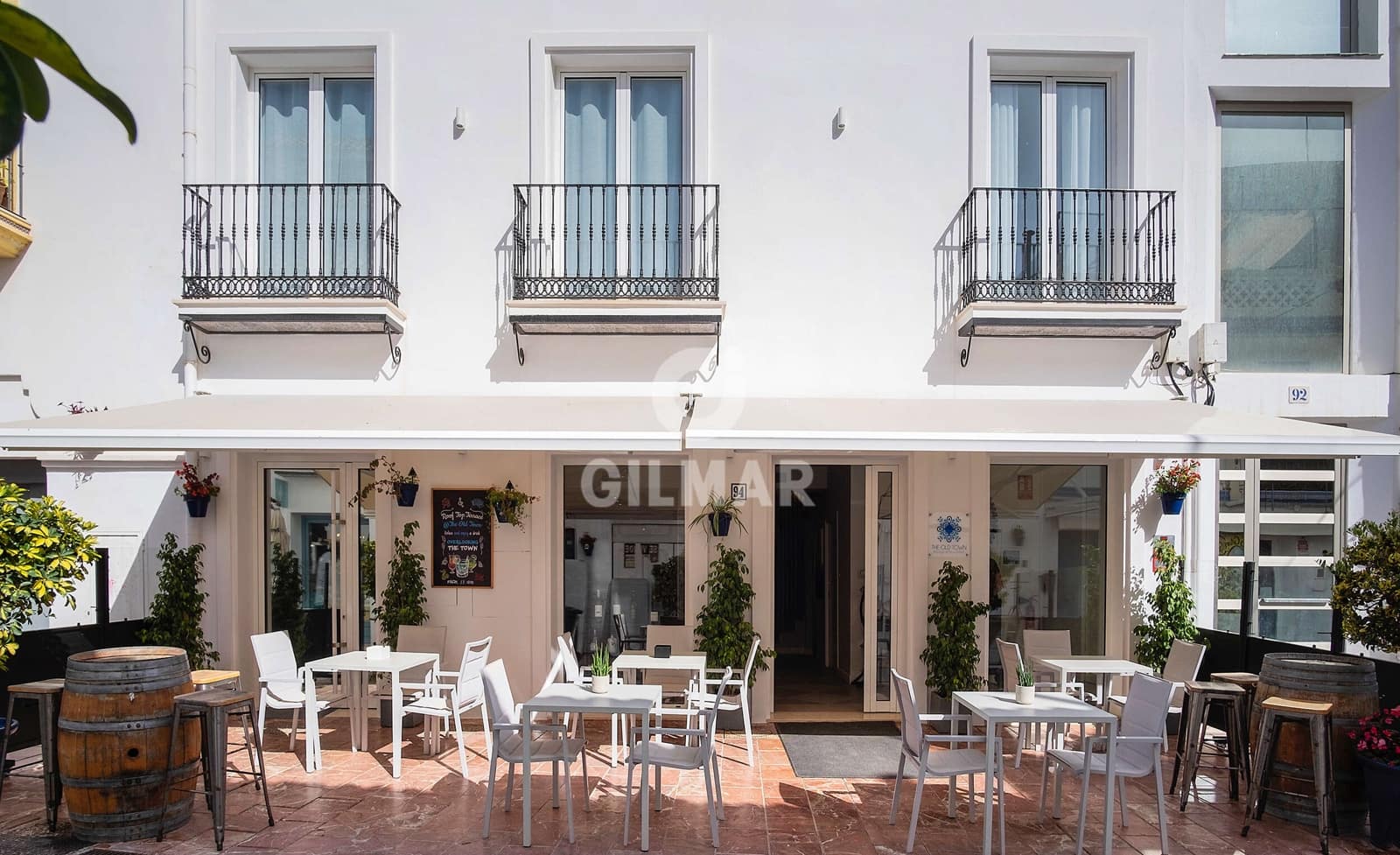 Hotel til salg i Estepona - € 3.300.000 (Ref: 9322259)