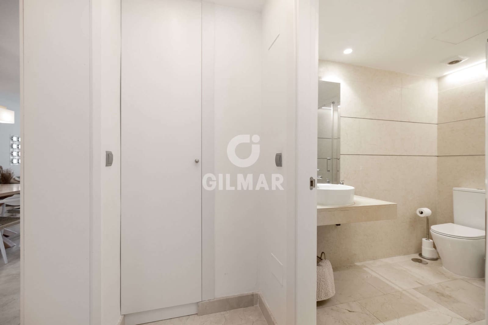 2 soveværelse Lejlighed til salg i Estepona med swimmingpool garage - € 435.000 (Ref: 9329808)