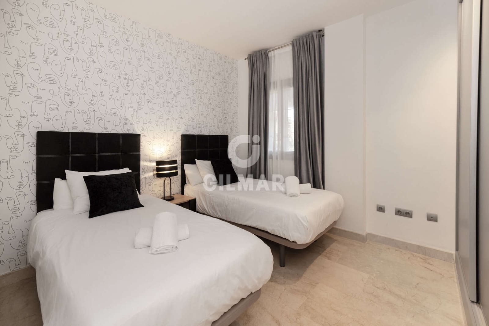 2 soveværelse Lejlighed til salg i Estepona med swimmingpool garage - € 435.000 (Ref: 9329808)