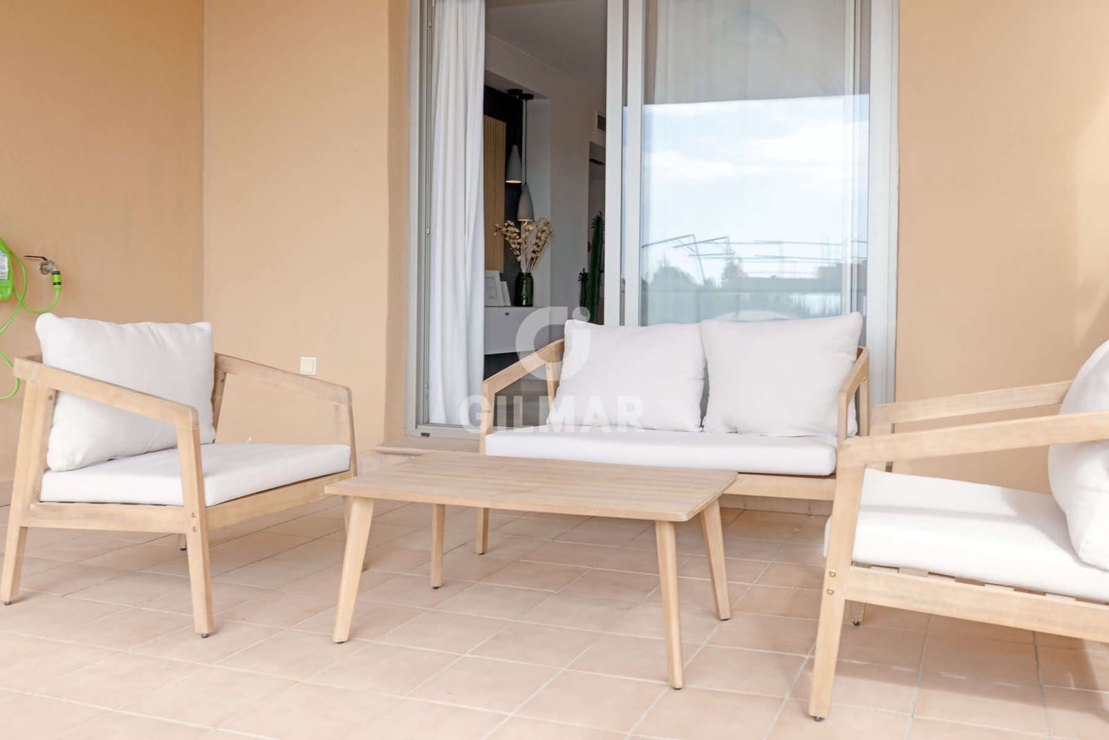 2 soveværelse Lejlighed til salg i Estepona med swimmingpool garage - € 435.000 (Ref: 9329808)