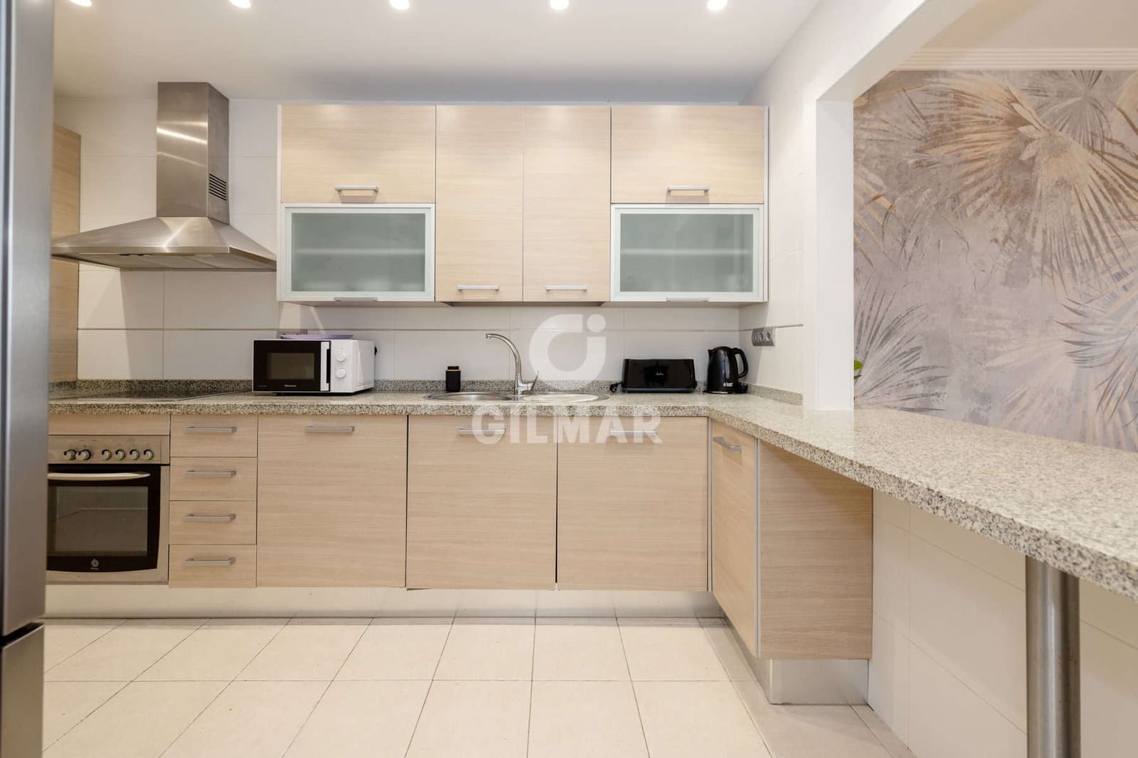 2 soveværelse Lejlighed til salg i Estepona med swimmingpool garage - € 435.000 (Ref: 9329808)