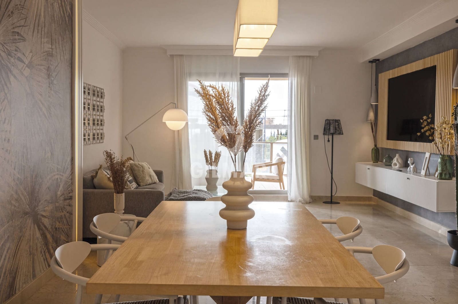 2 soveværelse Lejlighed til salg i Estepona med swimmingpool garage - € 435.000 (Ref: 9329808)