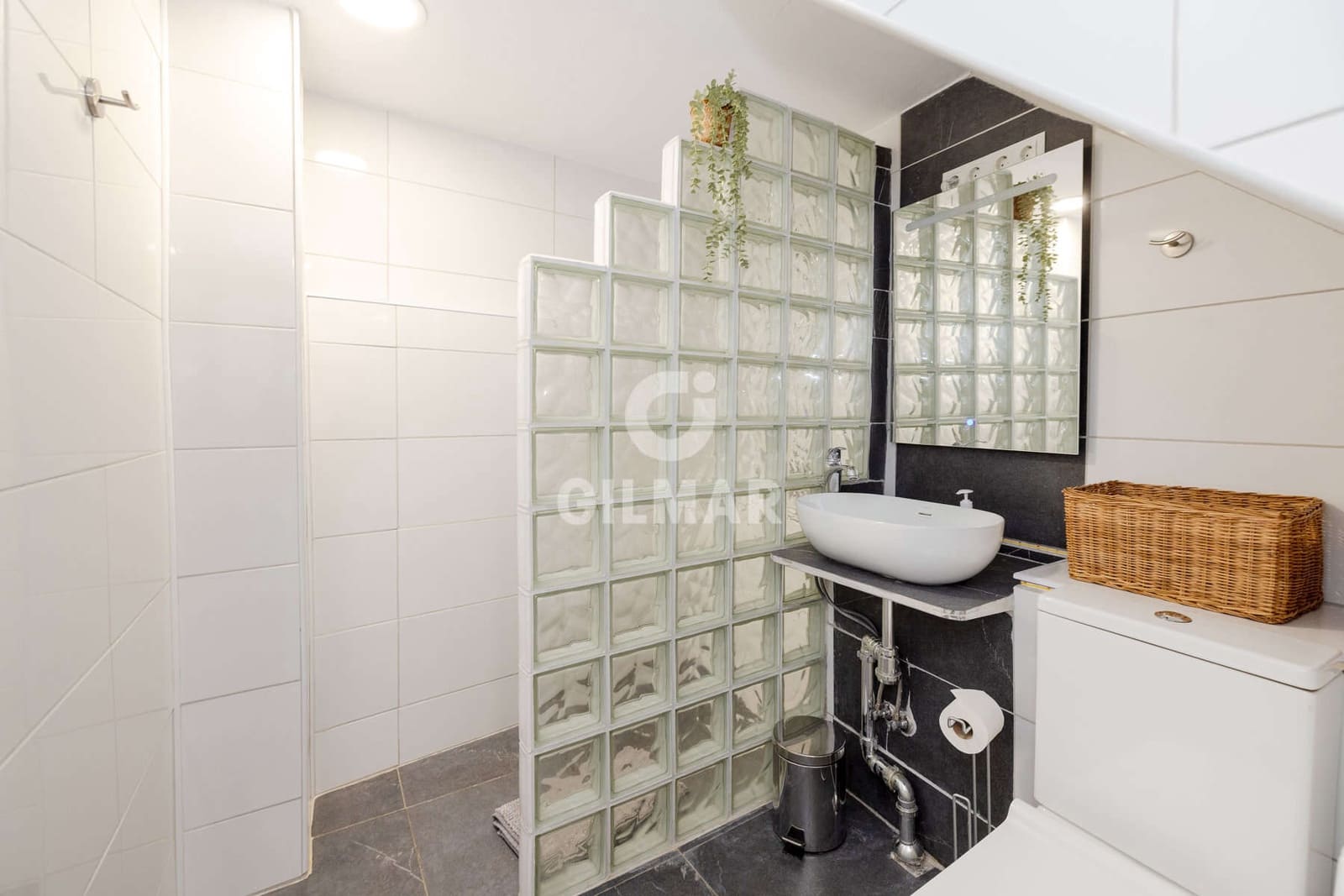 2 soverom Kjedet enebolig til salgs i Estepona - € 475 000 (Ref: 9335301)