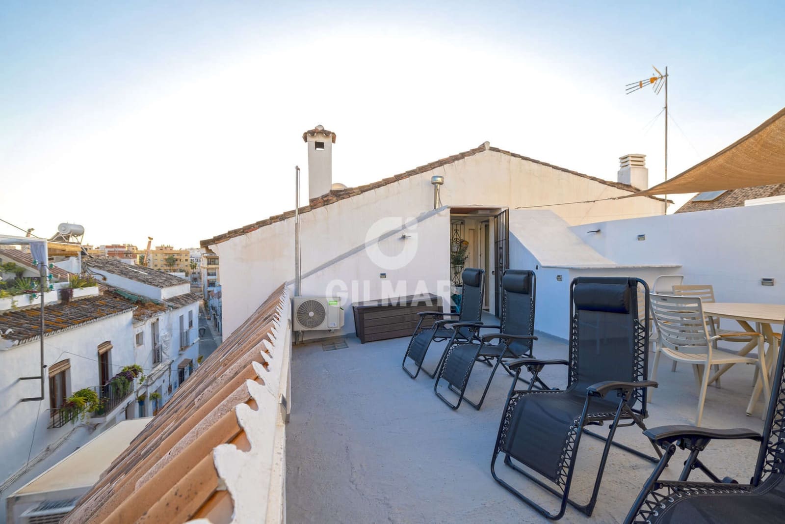 2 soverom Kjedet enebolig til salgs i Estepona - € 475 000 (Ref: 9335301)