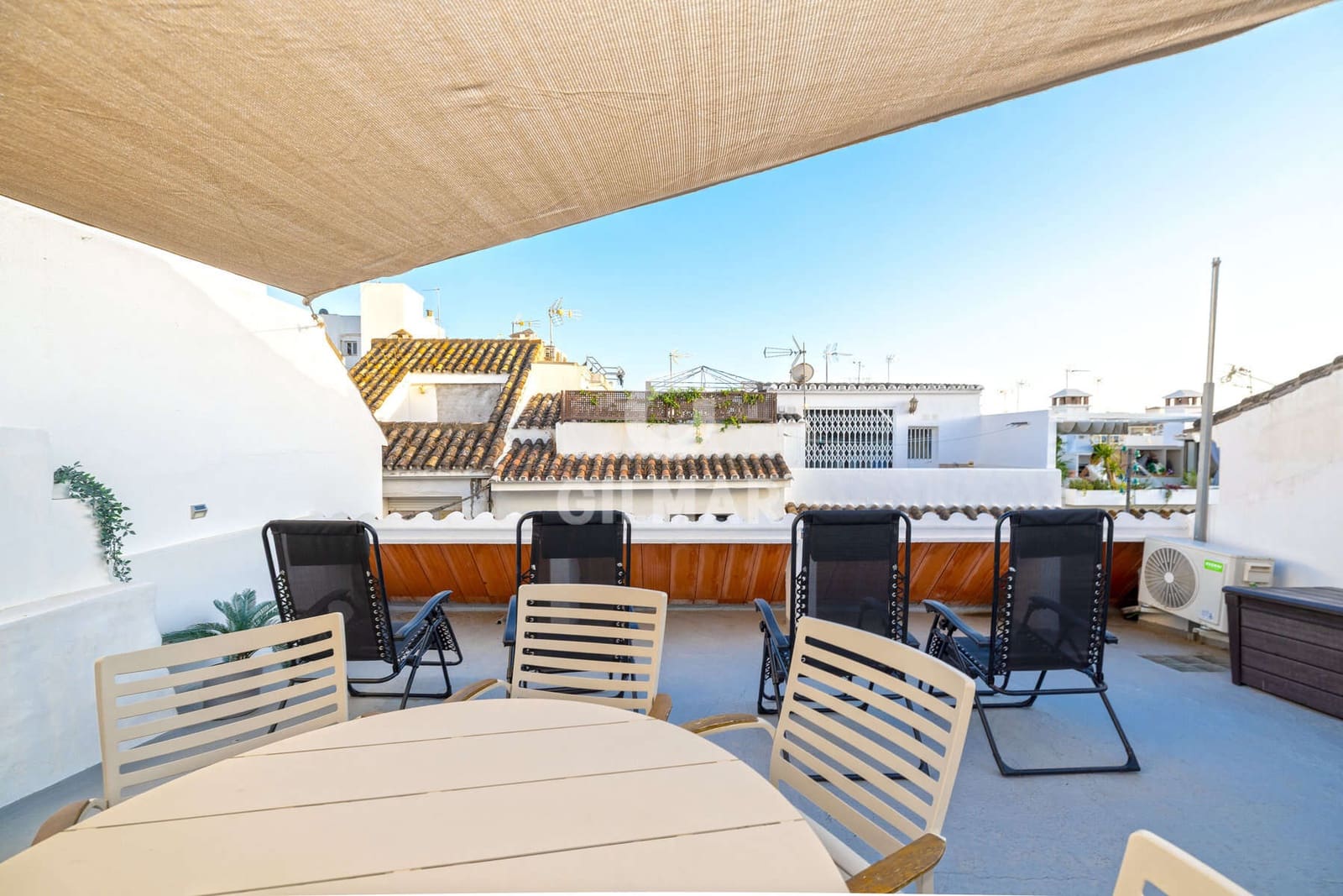 2 soverom Kjedet enebolig til salgs i Estepona - € 475 000 (Ref: 9335301)