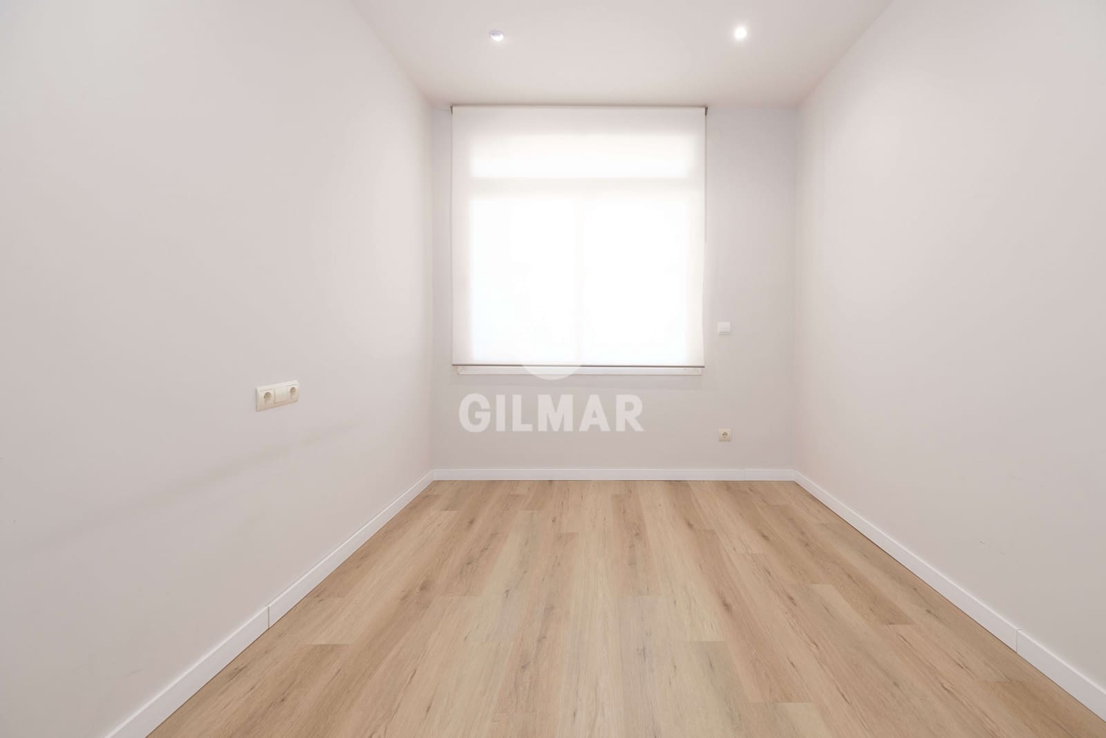 2 slaapkamer Flat te koop in Marbella - € 300.000 (Ref: 9337215)