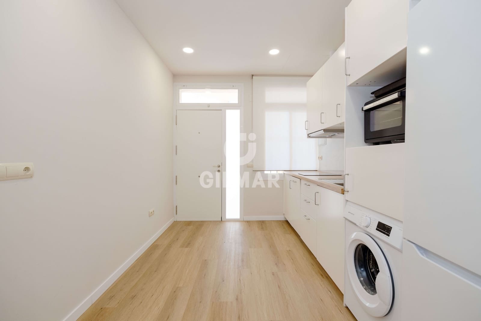 2 slaapkamer Flat te koop in Marbella - € 300.000 (Ref: 9337215)