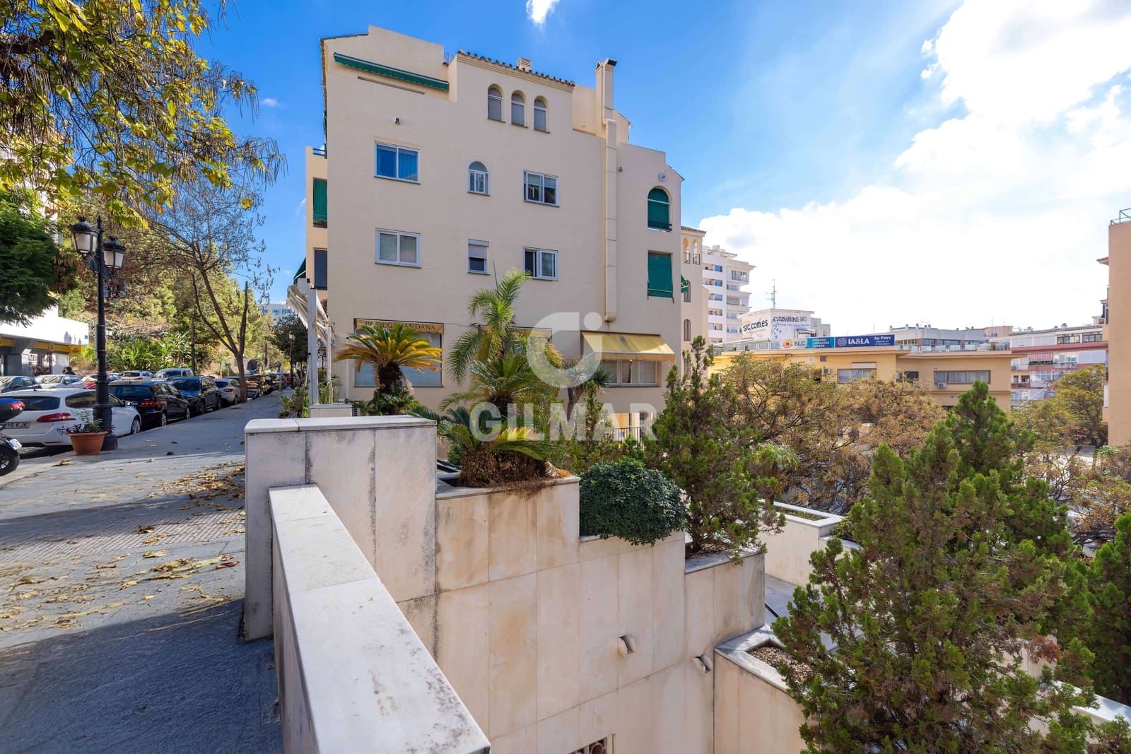 2 slaapkamer Flat te koop in Marbella - € 300.000 (Ref: 9337215)