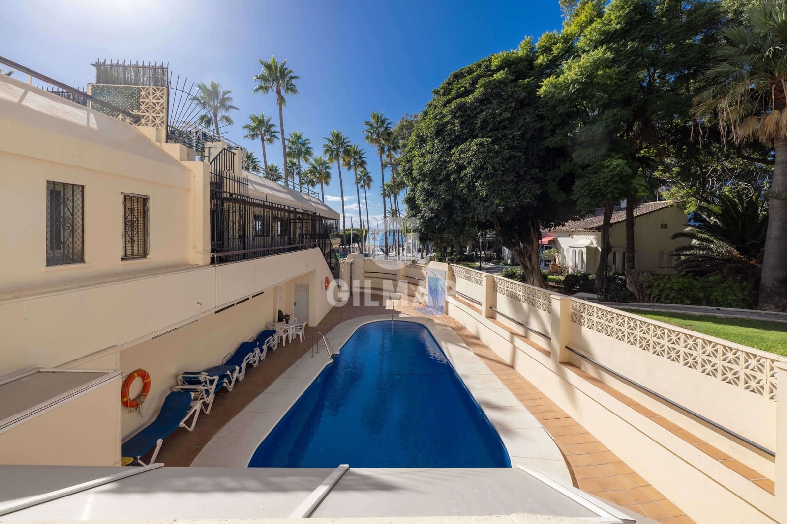 Piso de 1 habitación en Marbella en venta con piscina garaje - 515.000 € (Ref: 9340125)