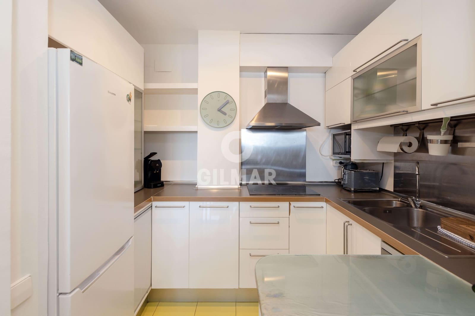 Piso de 1 habitación en Marbella en venta con piscina garaje - 515.000 € (Ref: 9340125)