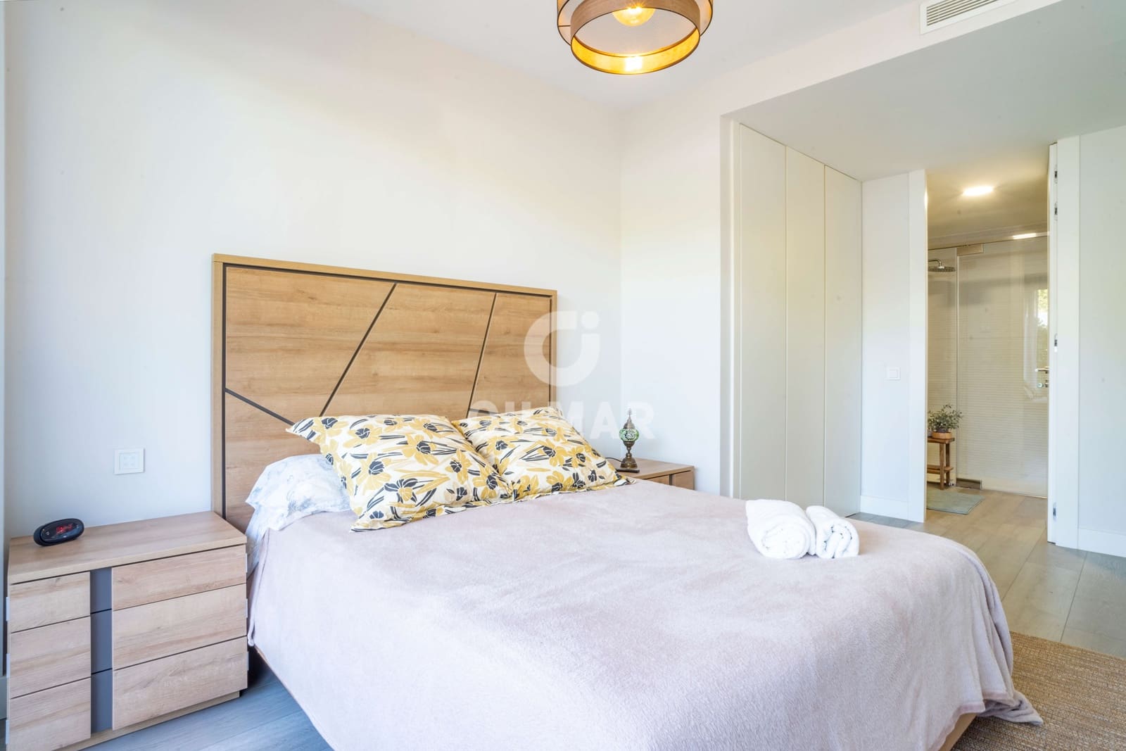 2 bedroom Flat for sale in Estepona with pool garage - € 795,000 (Ref: 9341622)