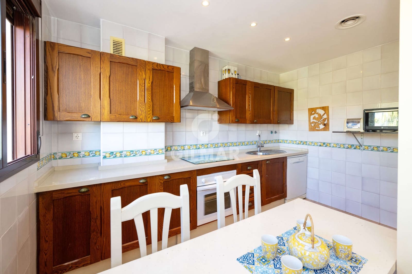 3 slaapkamer Penthouse te koop in Casares met zwembad garage - € 380.000 (Ref: 9343487)