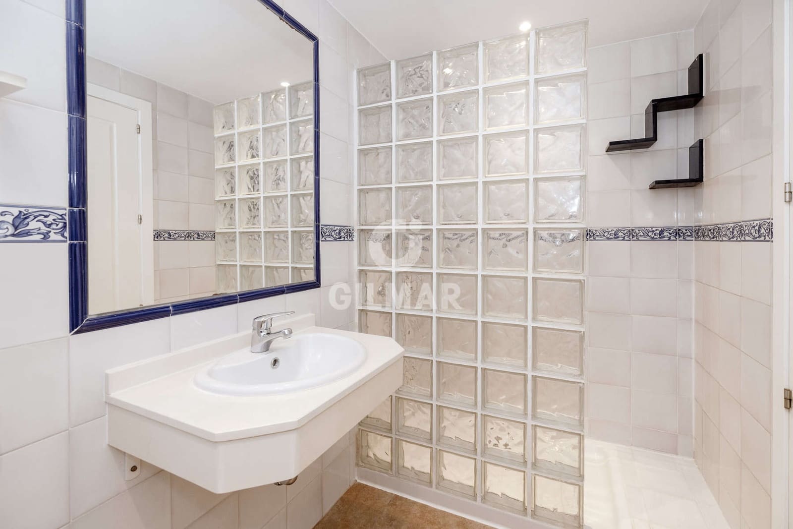 3 slaapkamer Penthouse te koop in Casares met zwembad garage - € 380.000 (Ref: 9343487)