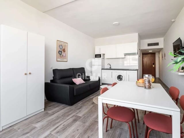 1 bedroom Flat for sale in Centro ciudad, Fuengirola - € 236,000 (Ref: 9343649)