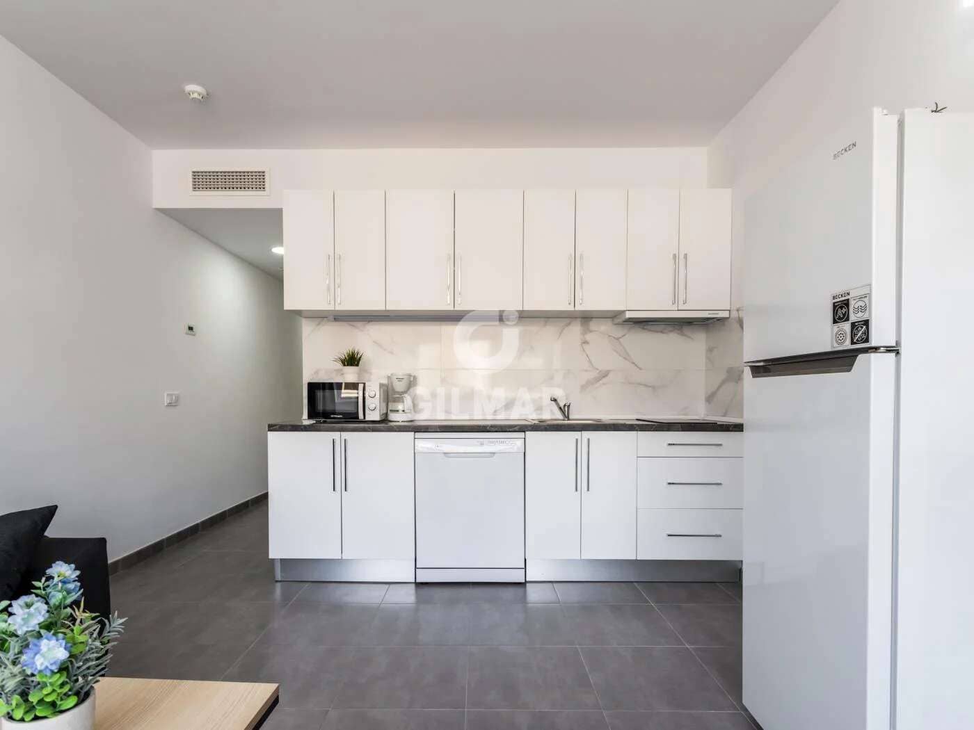 Piso de 1 habitación en Fuengirola en venta con piscina - 239.000 € (Ref: 9343653)