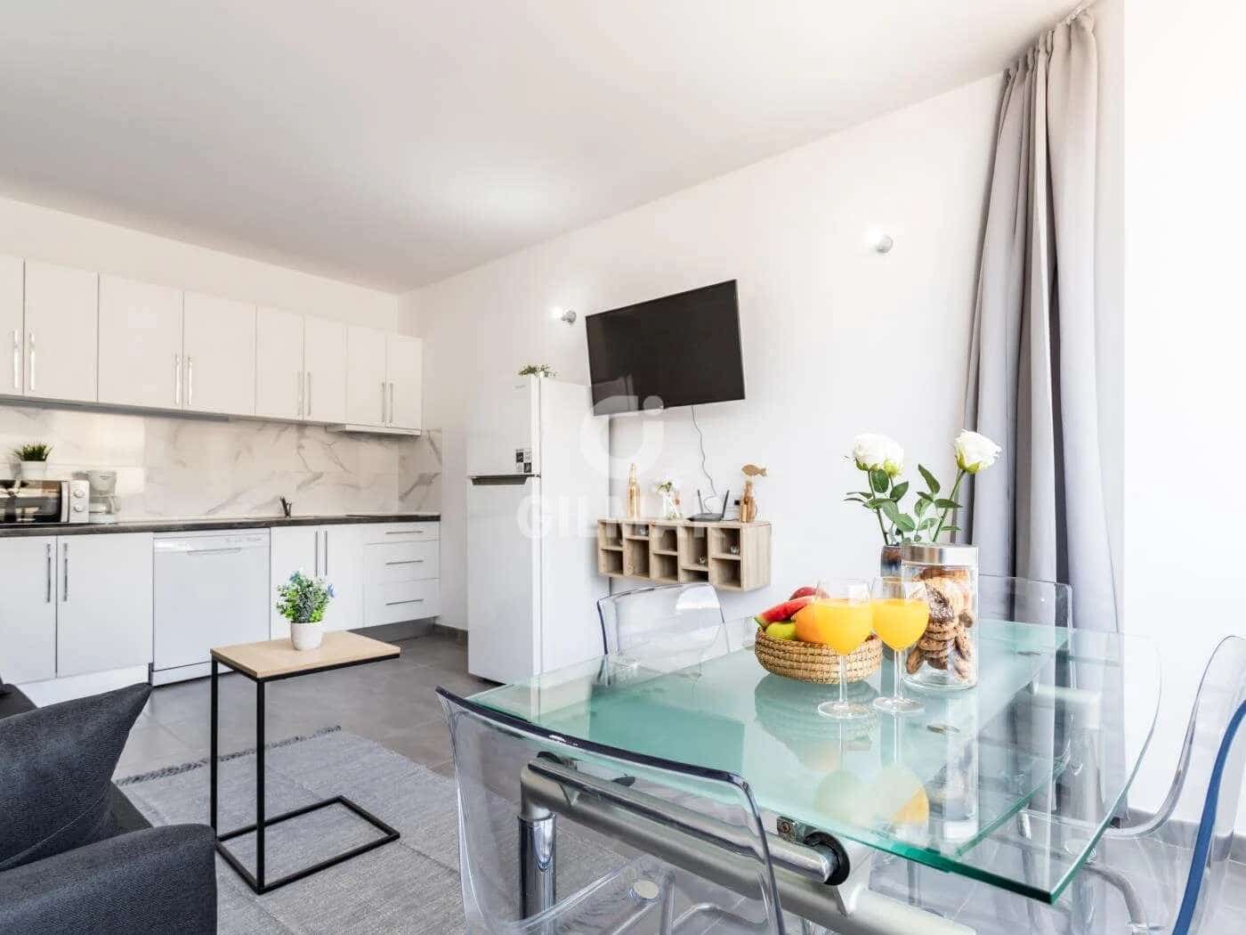 Piso de 1 habitación en Fuengirola en venta con piscina - 239.000 € (Ref: 9343653)