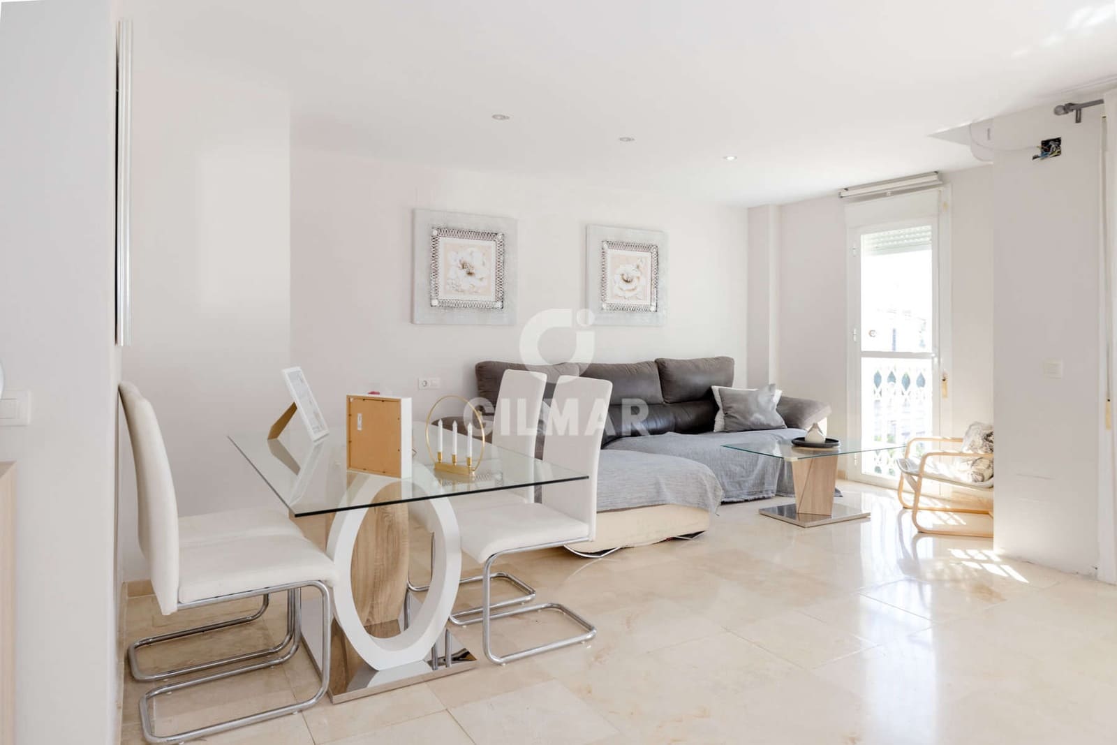 2 makuuhuone Asunto myytävänä paikassa Estepona - 349 000 € (Ref: 9347728)