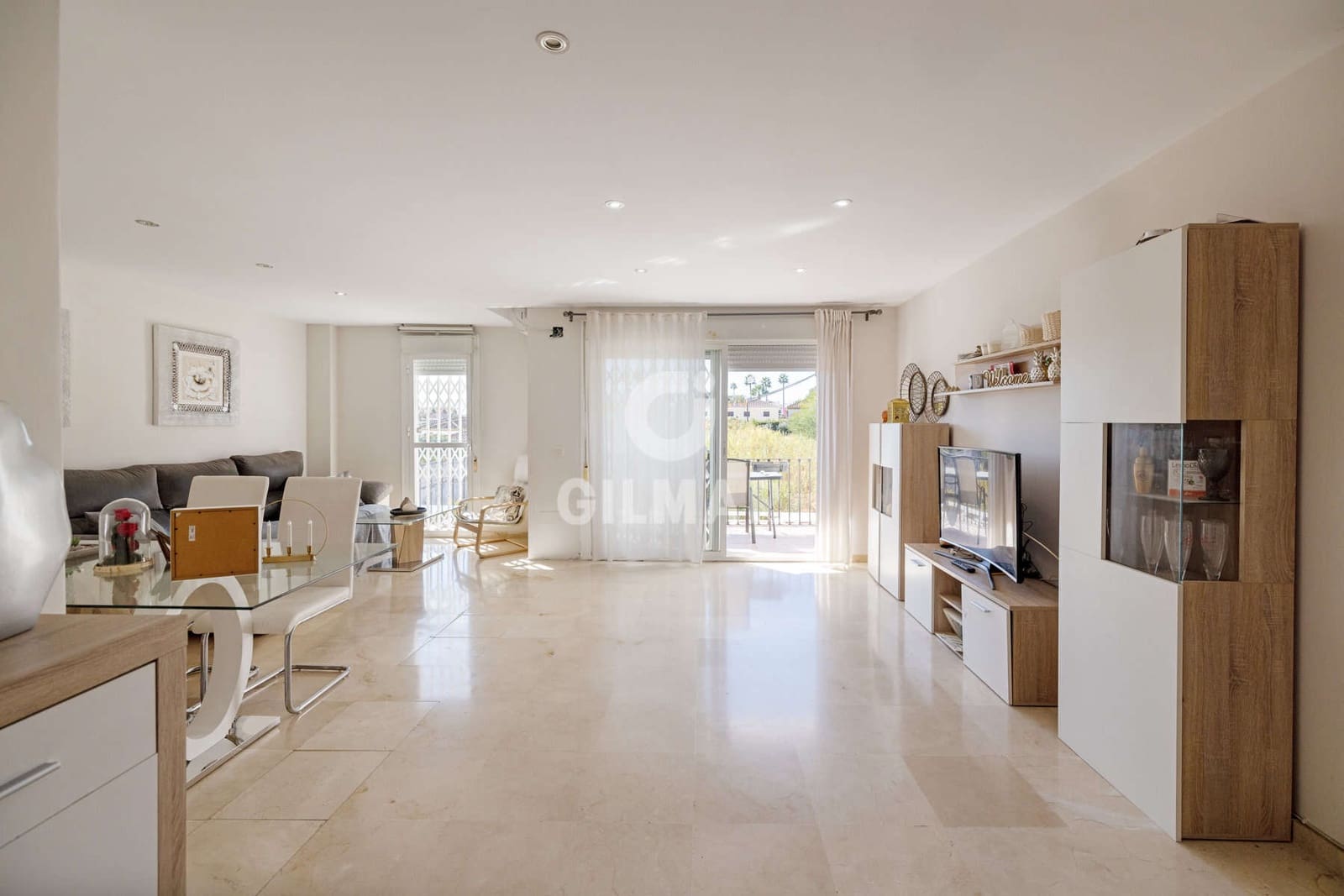 2 makuuhuone Asunto myytävänä paikassa Estepona - 349 000 € (Ref: 9347728)