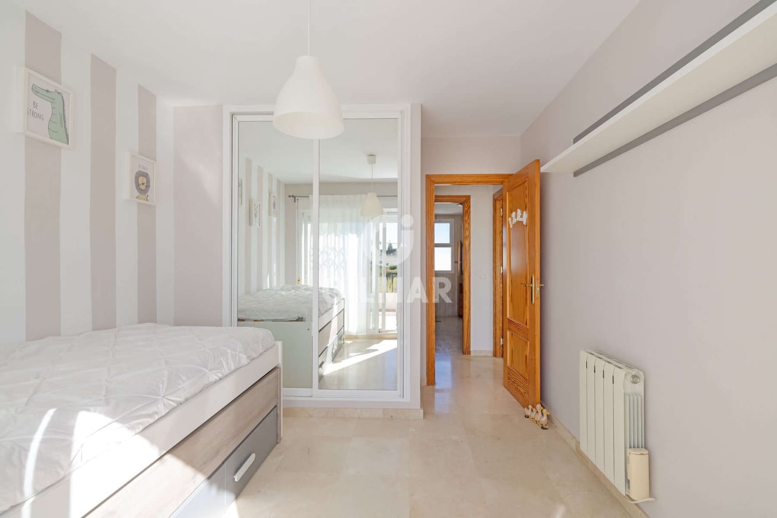 2 makuuhuone Asunto myytävänä paikassa Estepona - 349 000 € (Ref: 9347728)