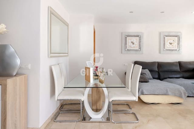 2 bedroom Flat for sale in Guadalobón, Estepona - € 349,000 (Ref: 9347728)