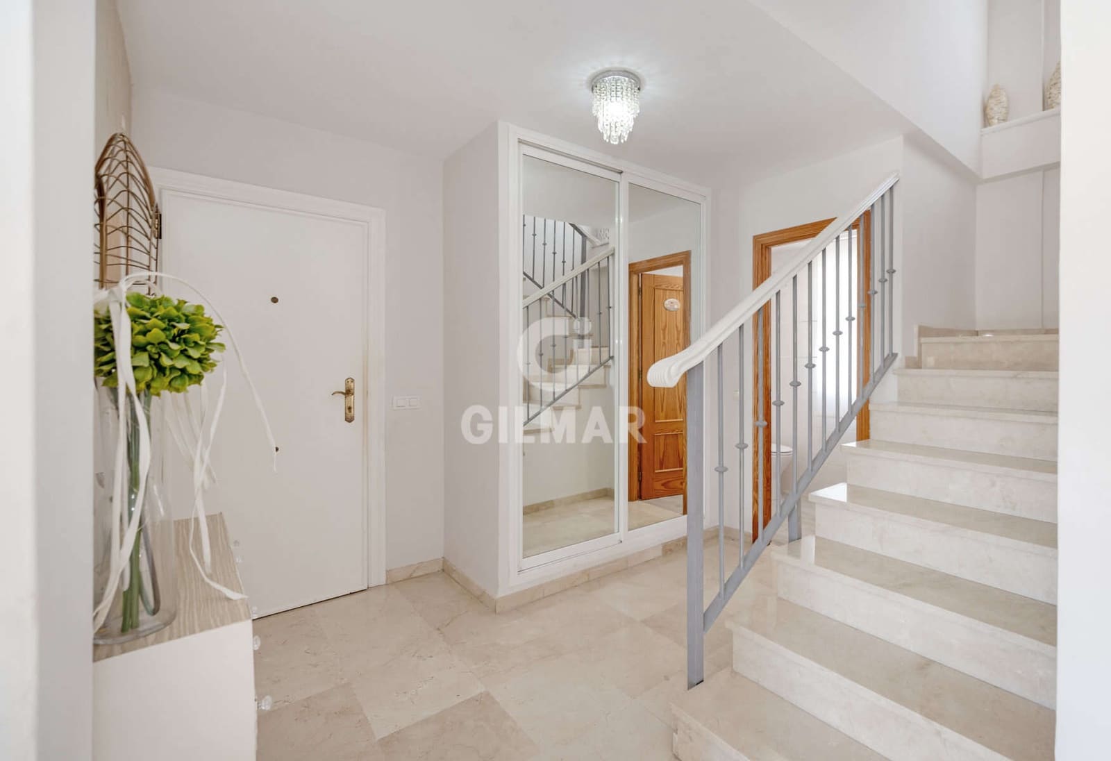 2 makuuhuone Asunto myytävänä paikassa Estepona - 349 000 € (Ref: 9347728)