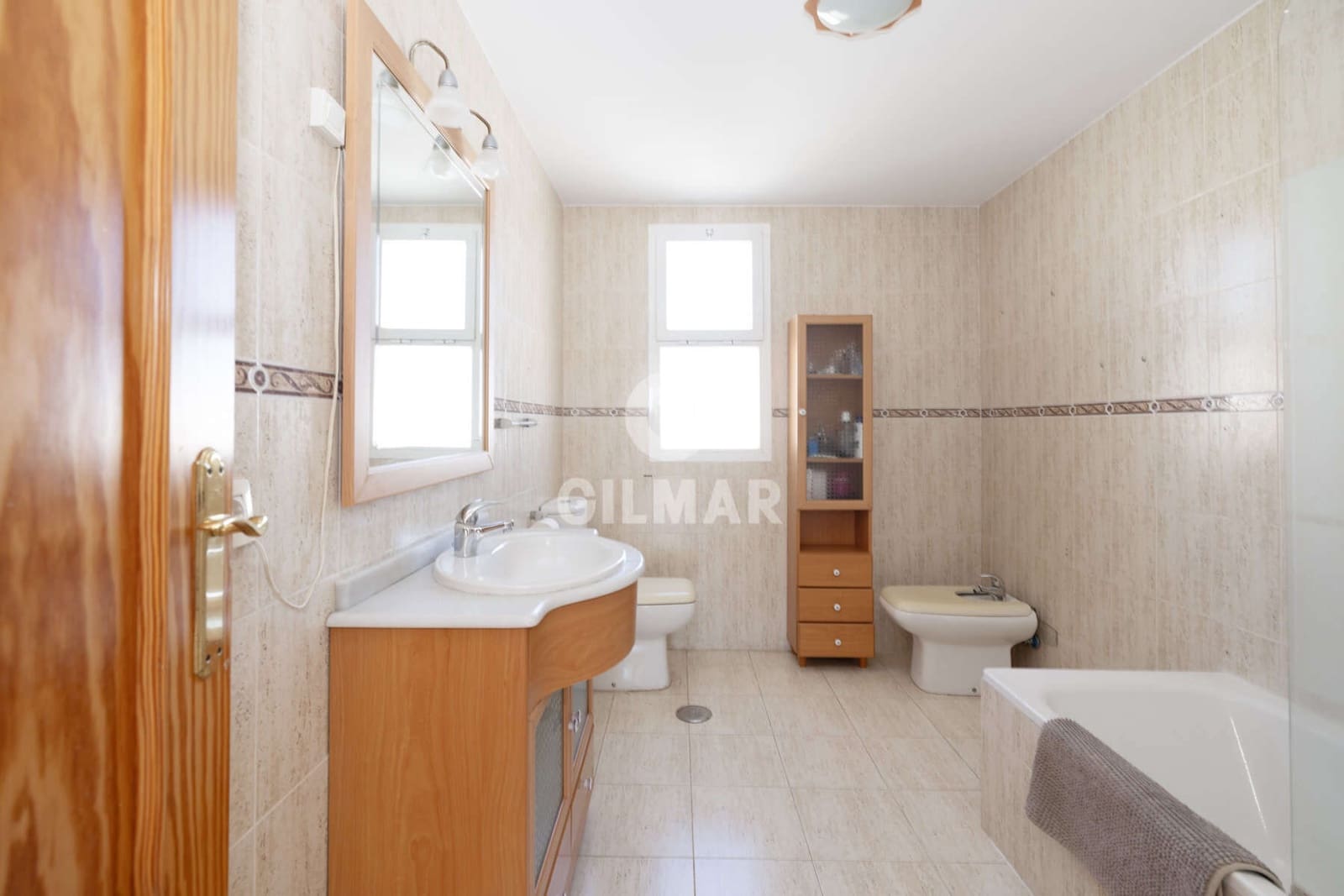 2 makuuhuone Asunto myytävänä paikassa Estepona - 349 000 € (Ref: 9347728)