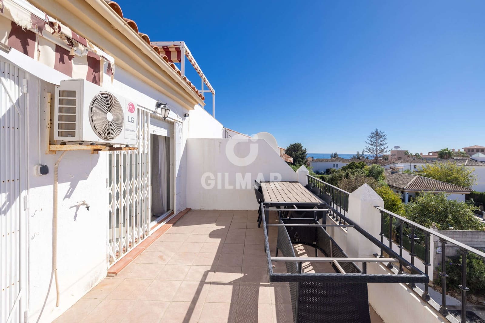 2 makuuhuone Asunto myytävänä paikassa Estepona - 349 000 € (Ref: 9347728)