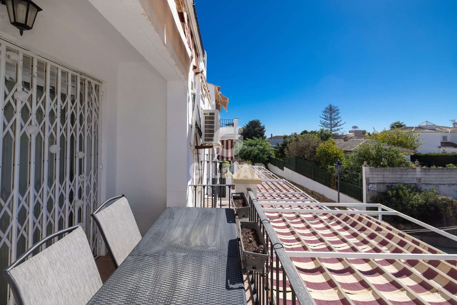 2 makuuhuone Asunto myytävänä paikassa Estepona - 349 000 € (Ref: 9347728)