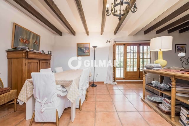 4 soverom Villa til salgs i Jerez de la Frontera med svømmebasseng garasje - € 450 000 (Ref: 9347892)