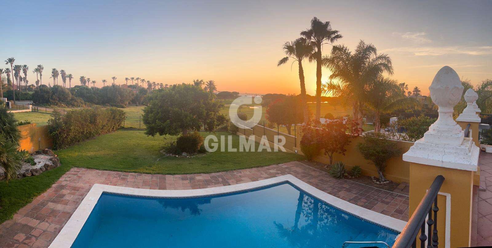 7 soveværelse Villa til salg i Novo Sancti Petri med swimmingpool garage - € 1.650.000 (Ref: 9352948)