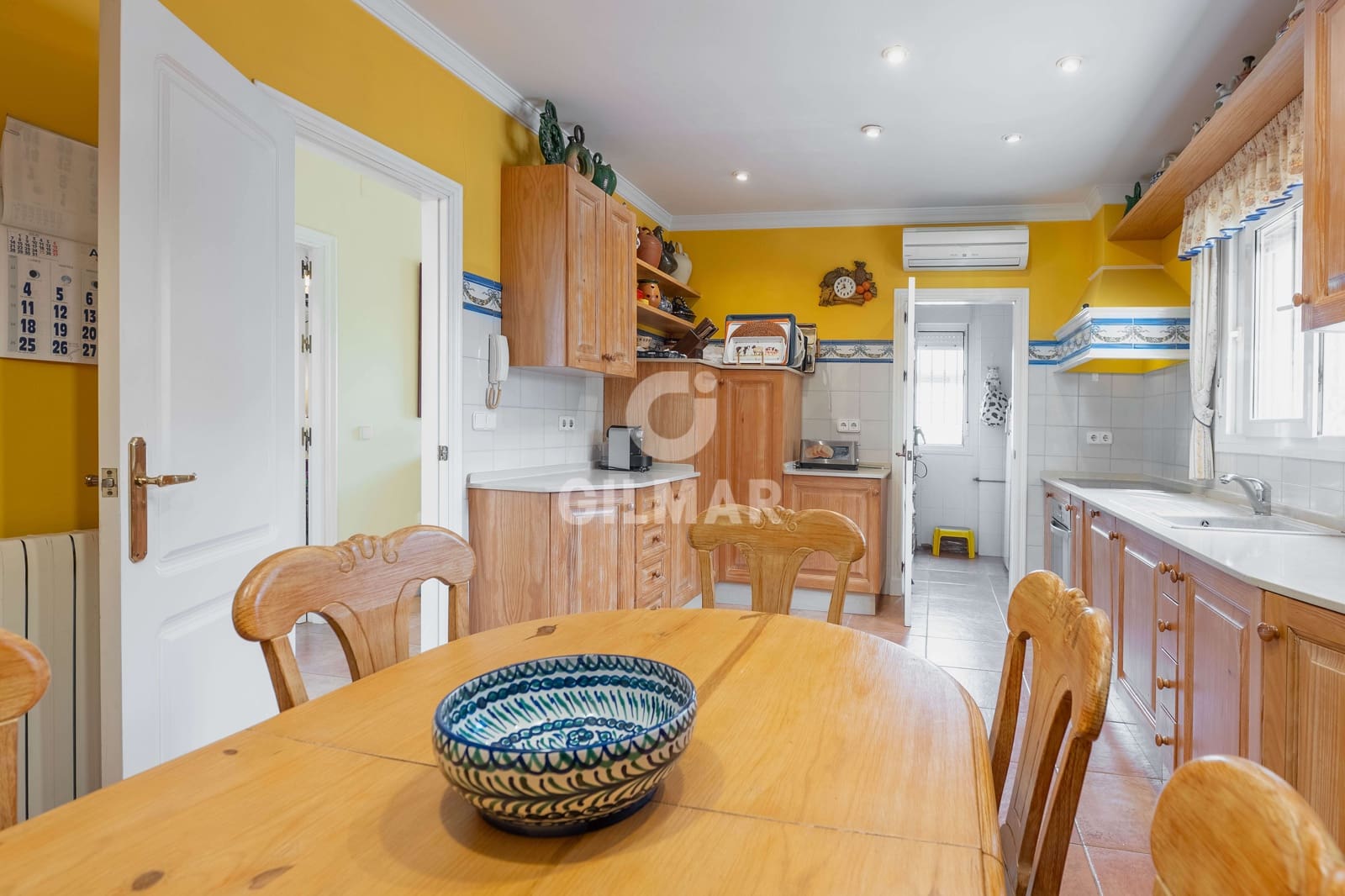 7 soveværelse Villa til salg i Novo Sancti Petri med swimmingpool garage - € 1.650.000 (Ref: 9352948)