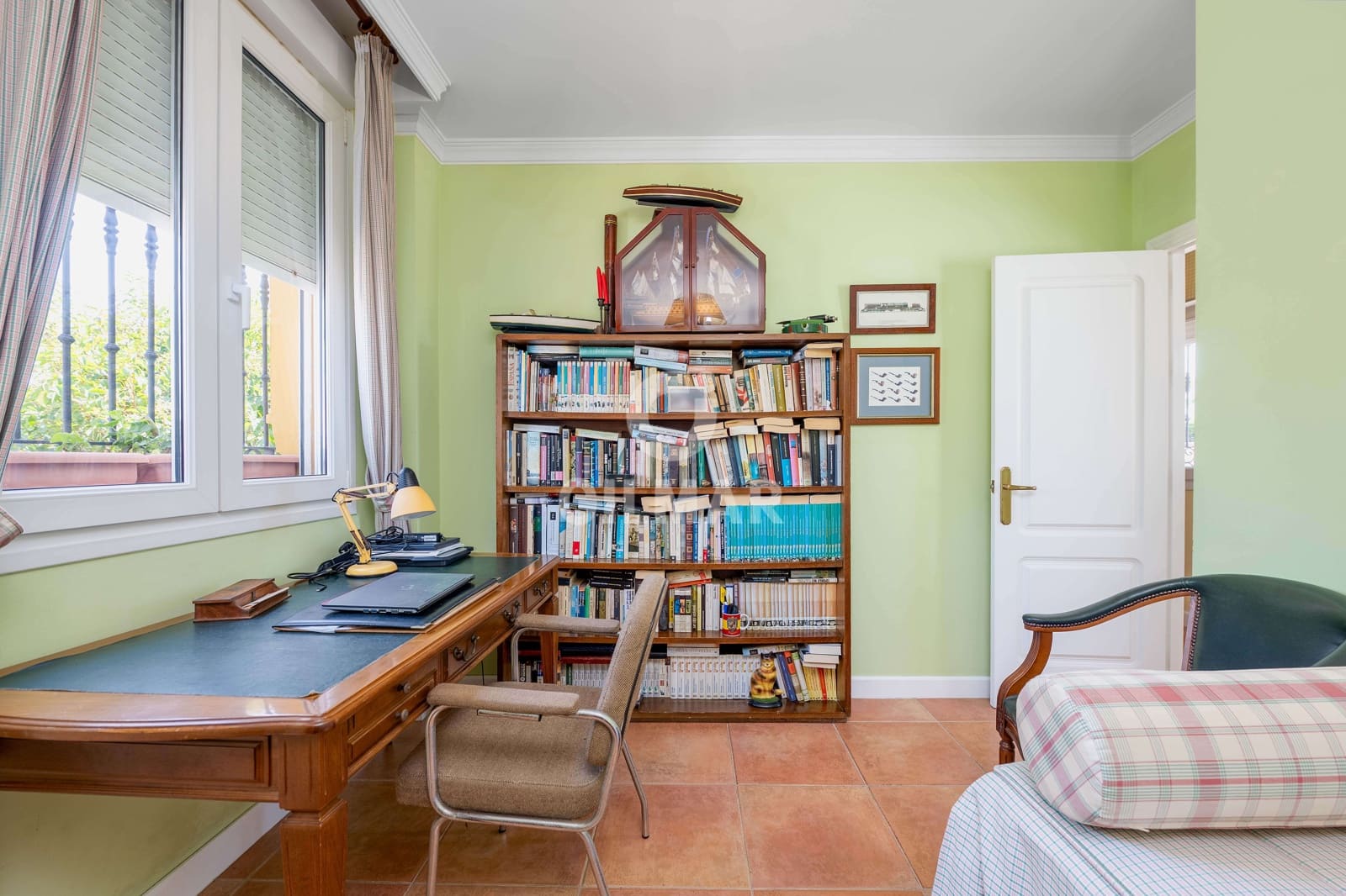 7 soveværelse Villa til salg i Novo Sancti Petri med swimmingpool garage - € 1.650.000 (Ref: 9352948)