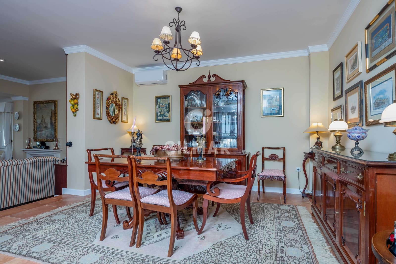 7 soveværelse Villa til salg i Novo Sancti Petri med swimmingpool garage - € 1.650.000 (Ref: 9352948)