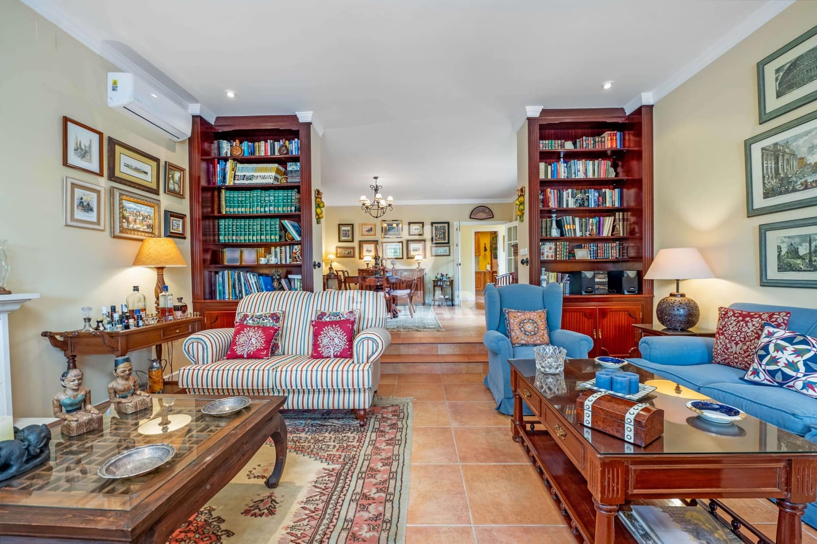 7 soveværelse Villa til salg i Novo Sancti Petri med swimmingpool garage - € 1.650.000 (Ref: 9352948)