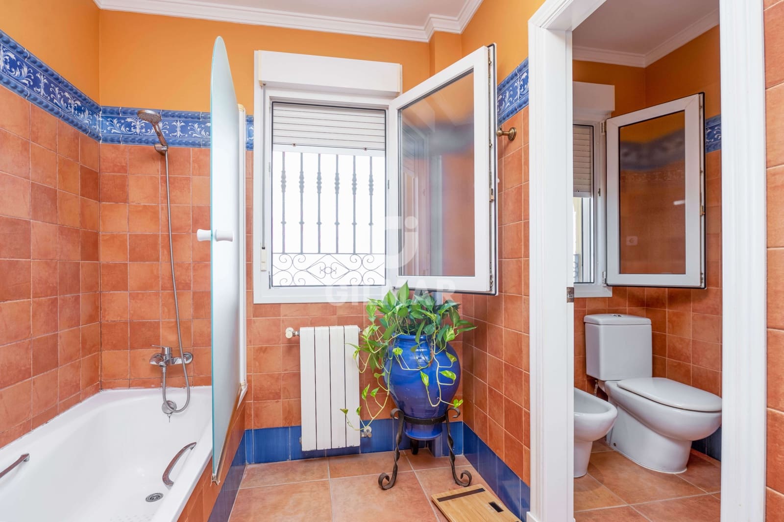 7 soveværelse Villa til salg i Novo Sancti Petri med swimmingpool garage - € 1.650.000 (Ref: 9352948)