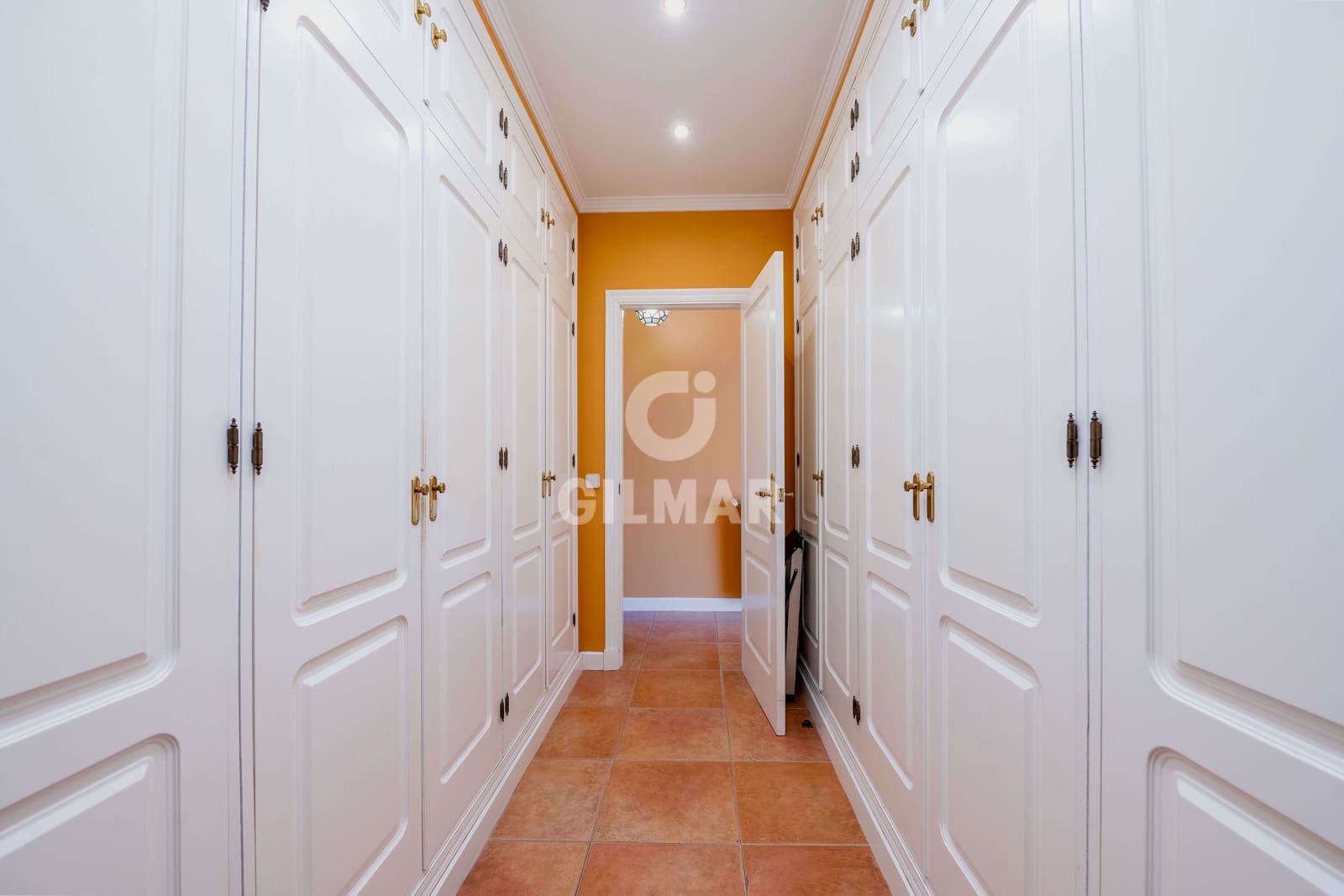 7 soveværelse Villa til salg i Novo Sancti Petri med swimmingpool garage - € 1.650.000 (Ref: 9352948)