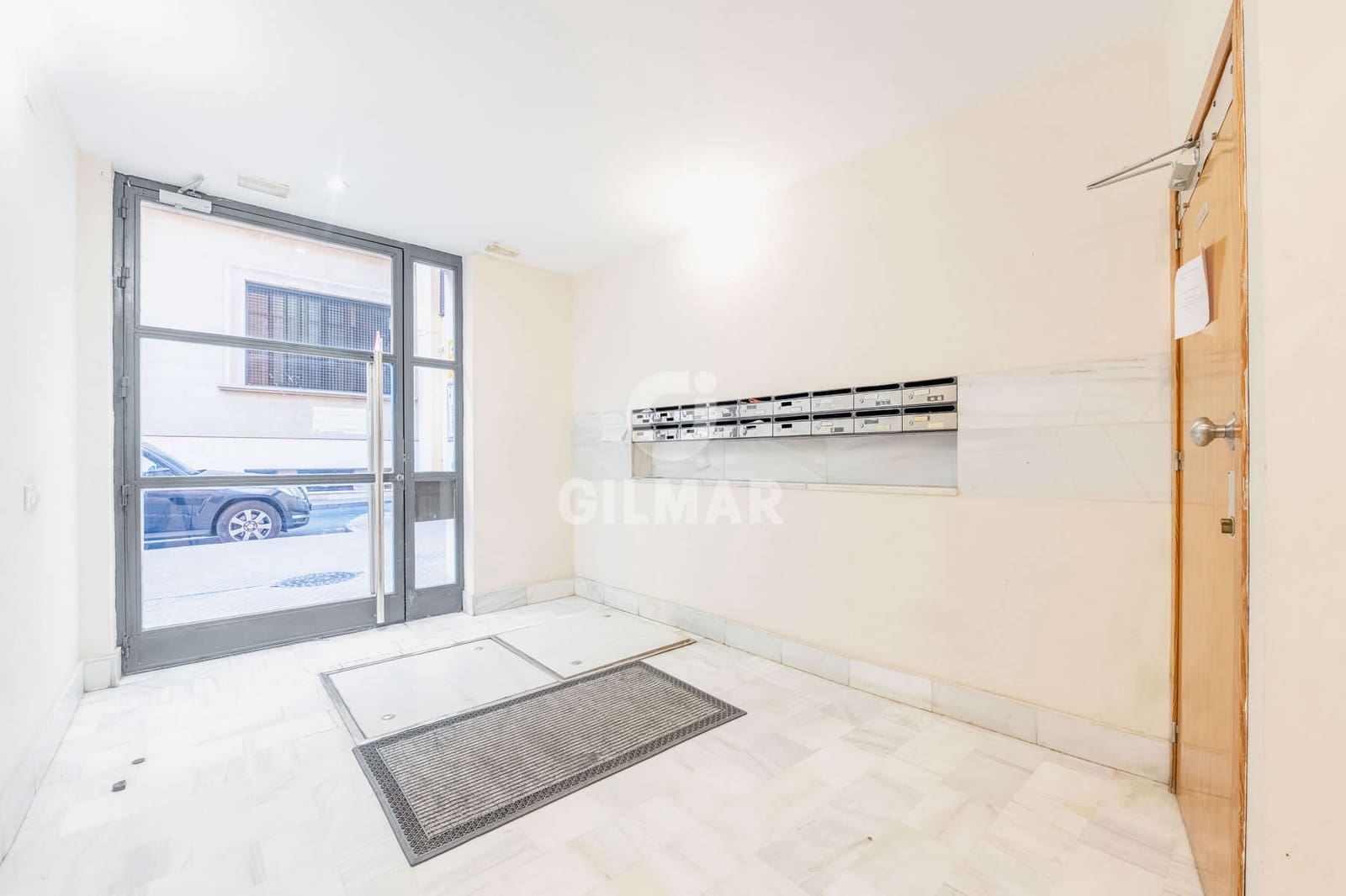 2 makuuhuone Kattohuoneisto myytävänä paikassa Sevilla kaupunki - 379 000 € (Ref: 9357914)