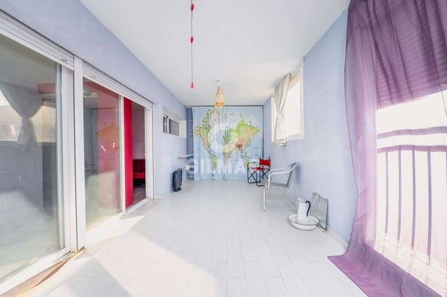 2 bedroom Penthouse for sale in La Calzada, Seville city - € 379,000 (Ref: 9357914)