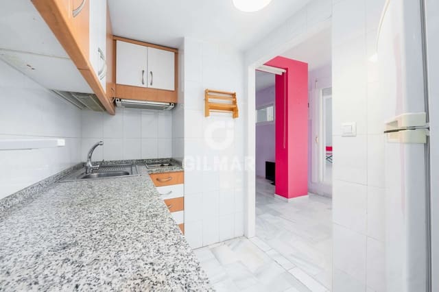 2 bedroom Penthouse for sale in La Calzada, Seville city - € 379,000 (Ref: 9357914)