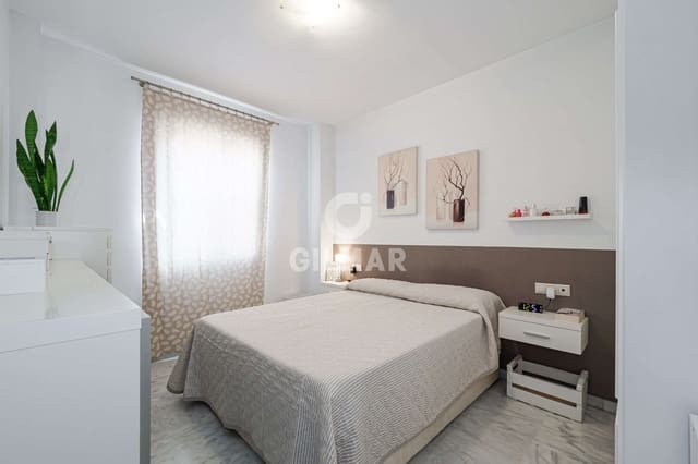 1 bedroom Penthouse for sale in Doctor Barraquer, G. Renfe, Policlínico, Seville city - € 268,000 (Ref: 9357915)