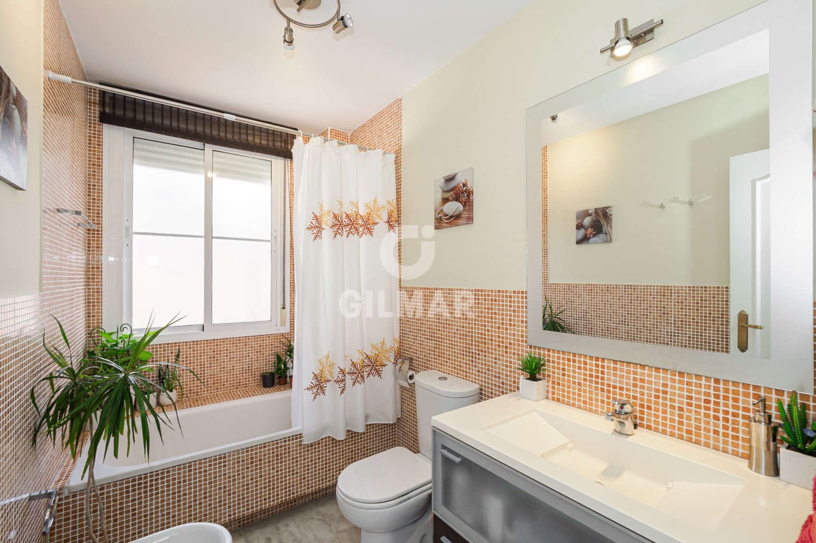 1 slaapkamer Penthouse te koop in Sevilla stad - € 268.000 (Ref: 9357915)