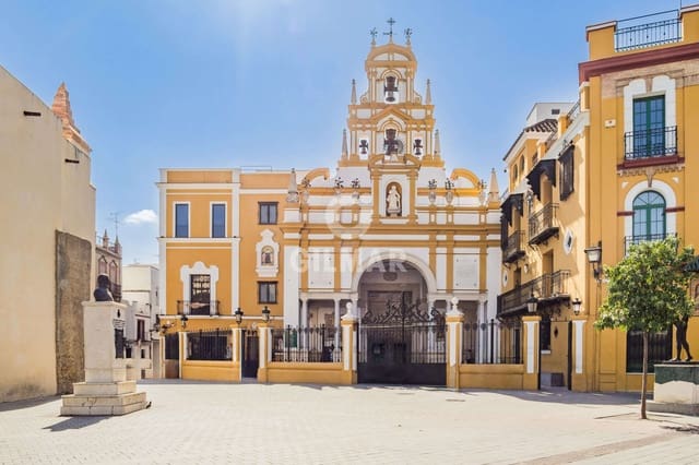 1 bedroom Penthouse for sale in Doctor Barraquer, G. Renfe, Policlínico, Seville city - € 268,000 (Ref: 9357915)