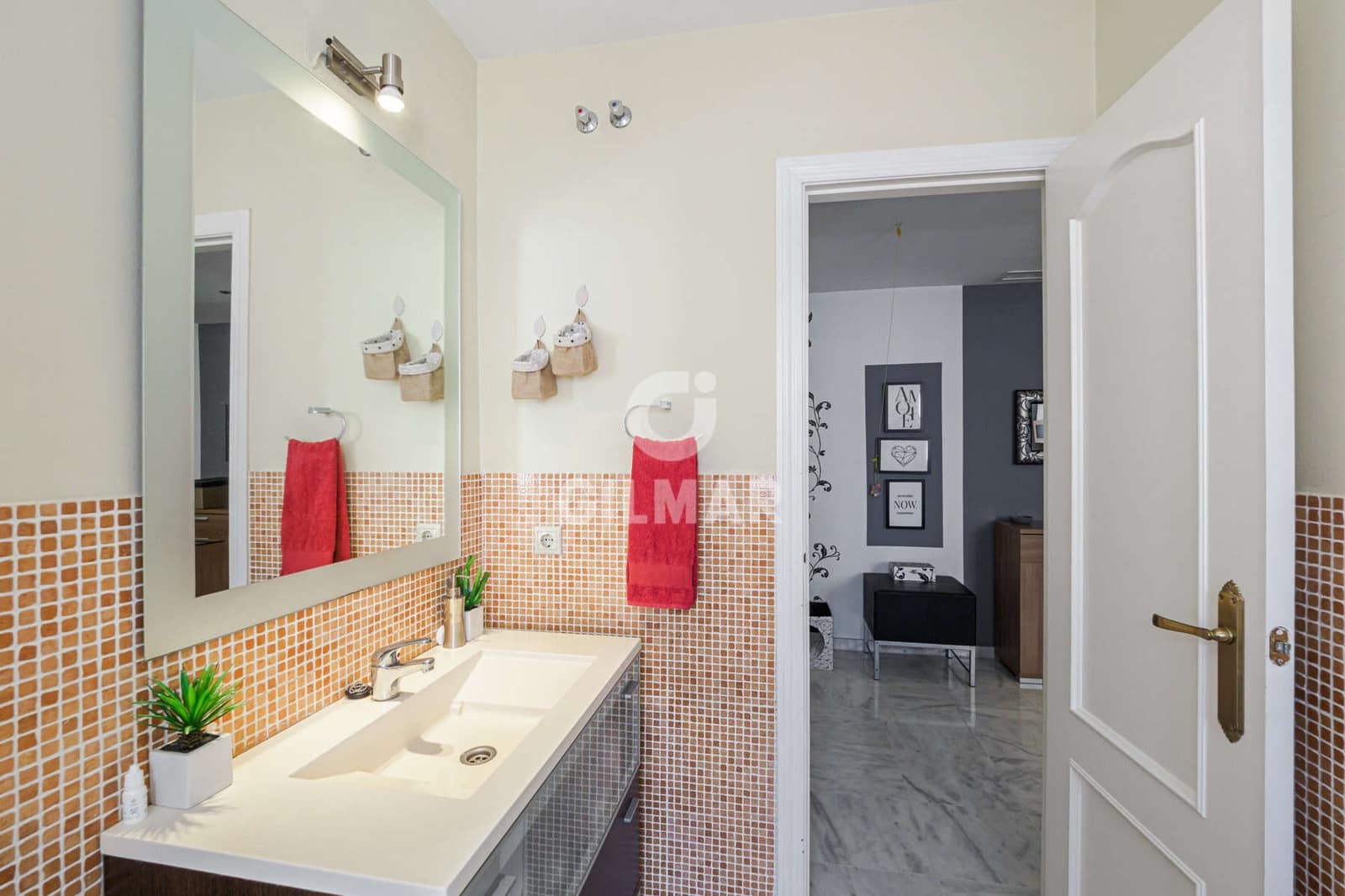 1 slaapkamer Penthouse te koop in Sevilla stad - € 268.000 (Ref: 9357915)