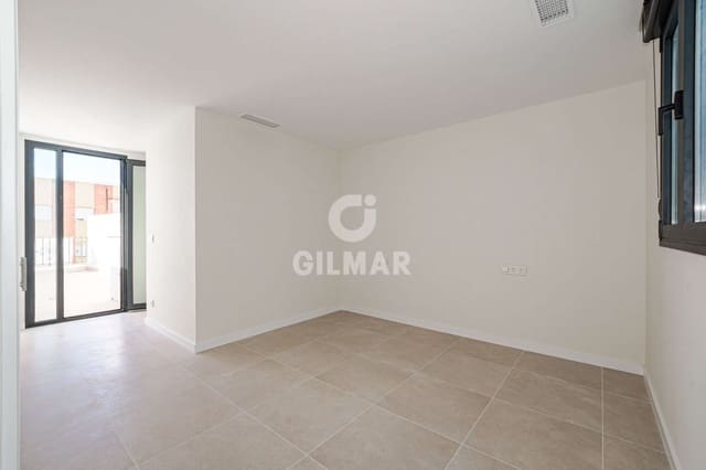 1 bedroom Penthouse for sale in Triana Este, Seville city with pool garage - € 409,000 (Ref: 9357916)