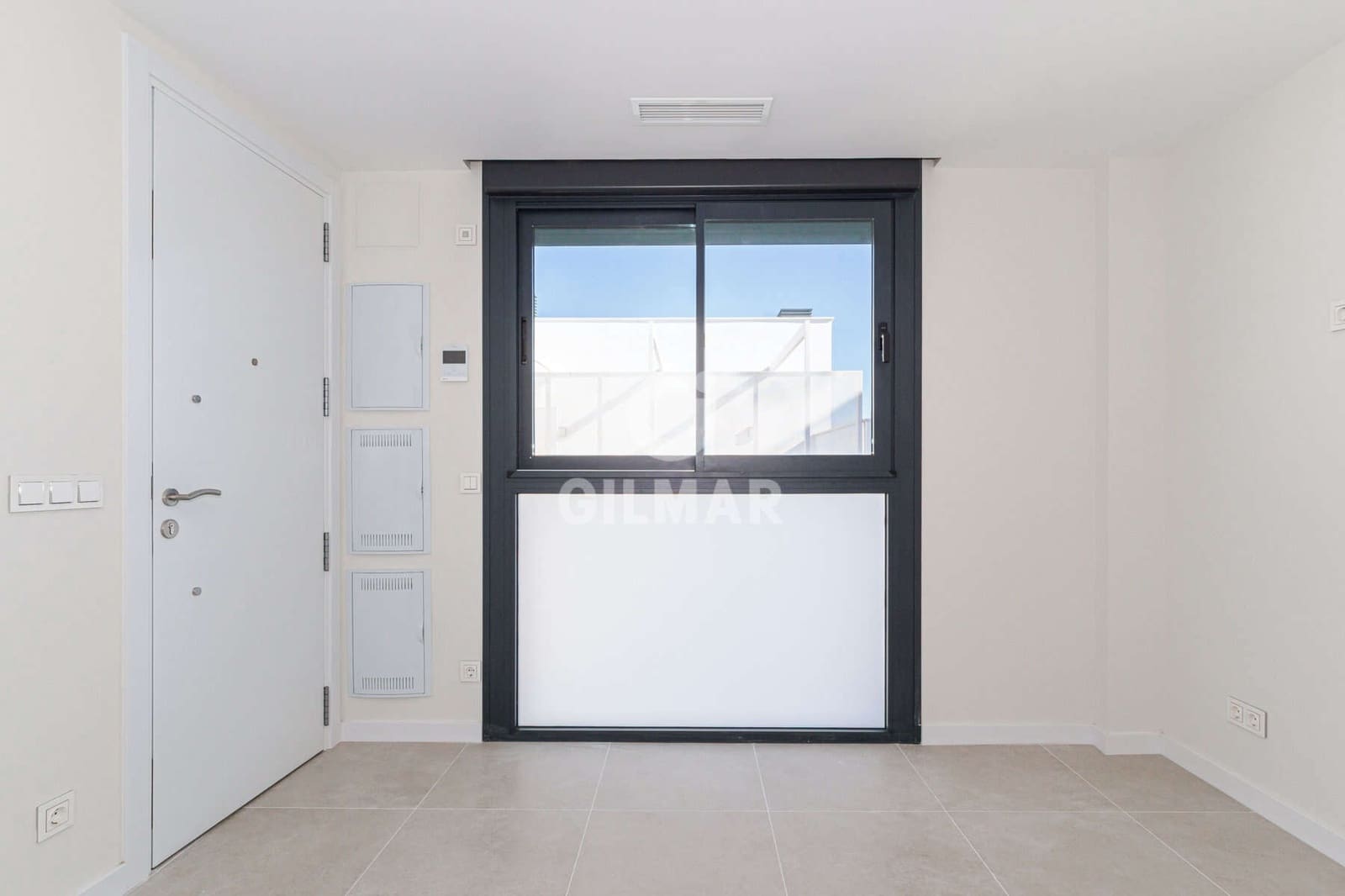 1 bedroom Penthouse for sale in Seville city with pool garage - € 409,000 (Ref: 9357916)