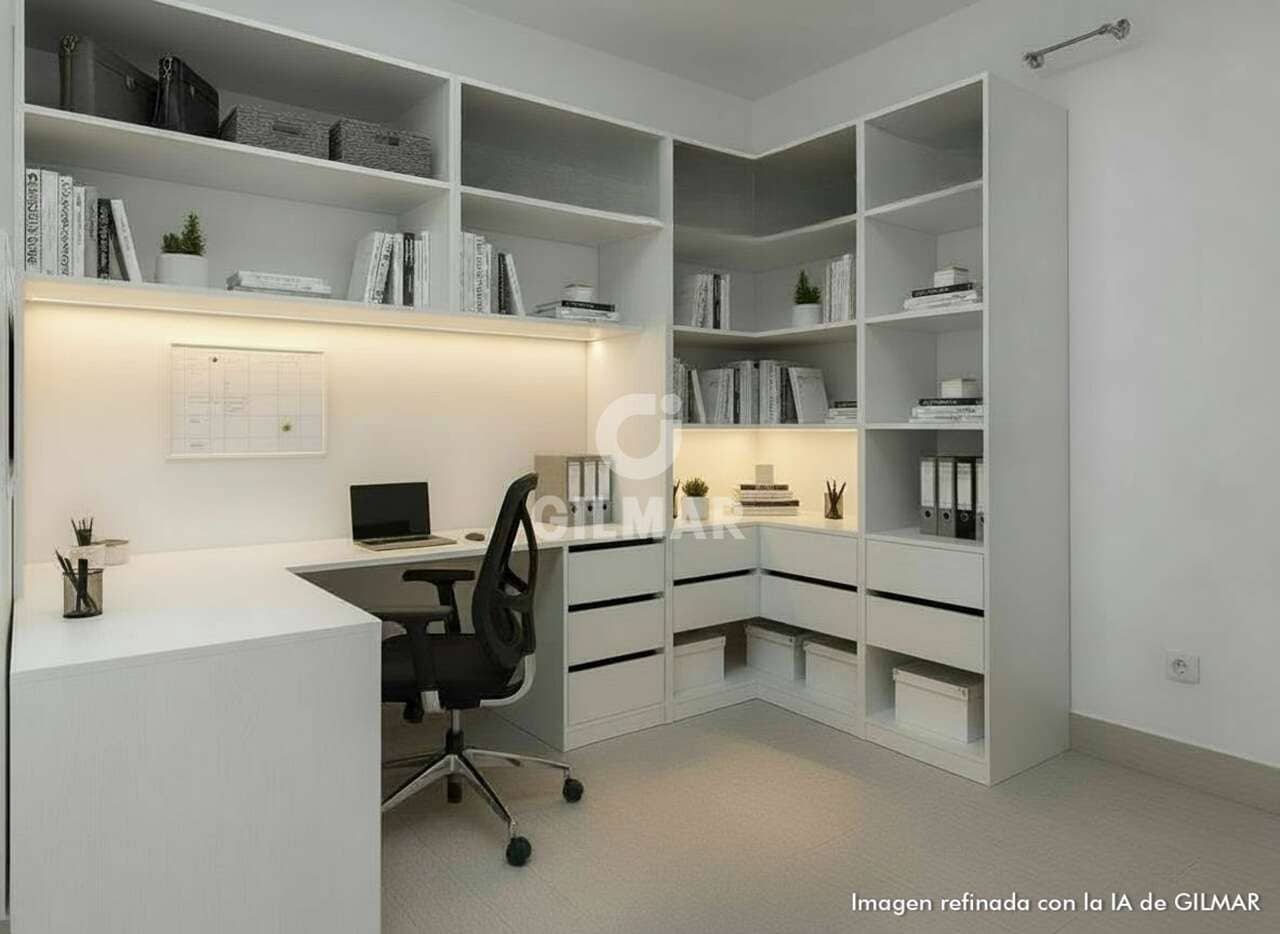 4 sypialnia Dom szeregowy na sprzedaż w Playa del Duque z basenem garażem - 1 050 000 € (Ref: 9357918)