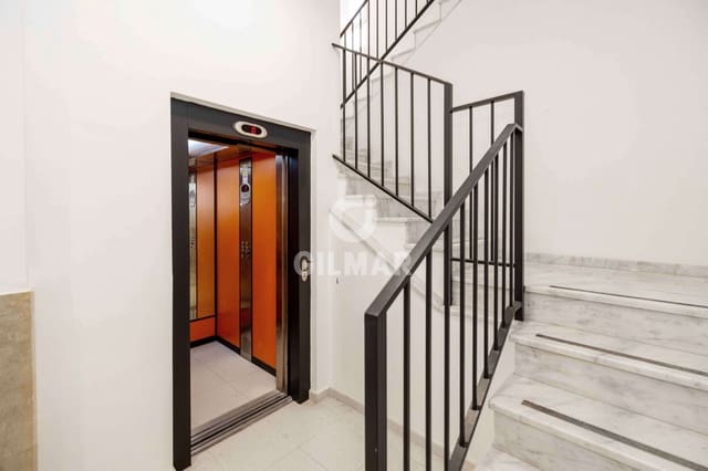 Appartement te koop in Los Castillejos, Málaga stad - € 1.697.500 (Ref: 9360523)