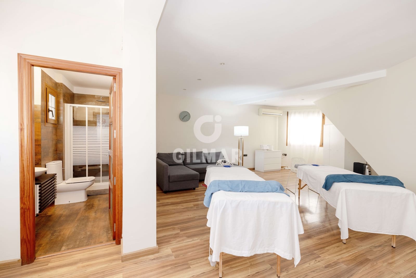 Byhus til salg i Malaga by - € 1.380.000 (Ref: 9360524)