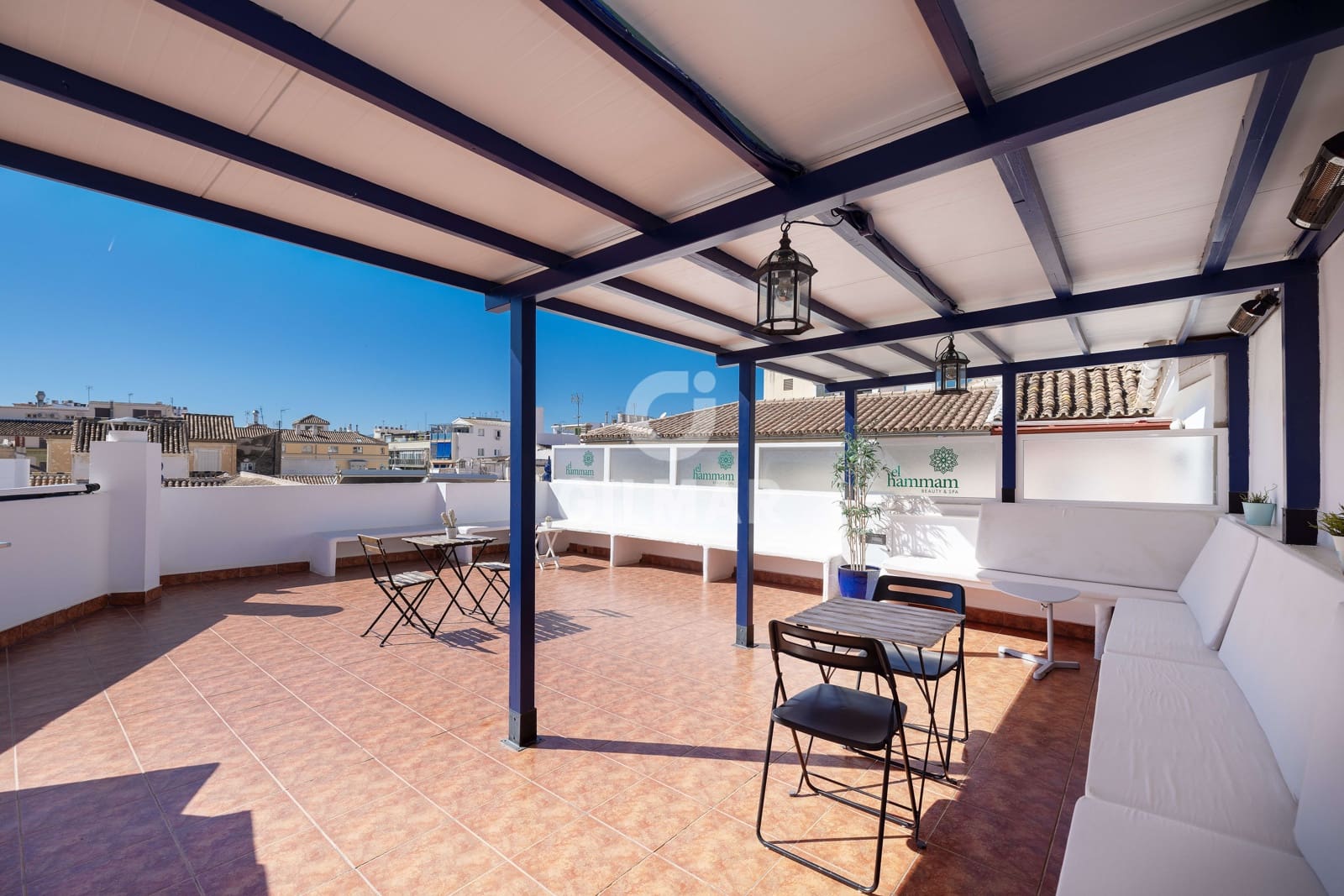 Byhus til salg i Malaga by - € 1.380.000 (Ref: 9360524)