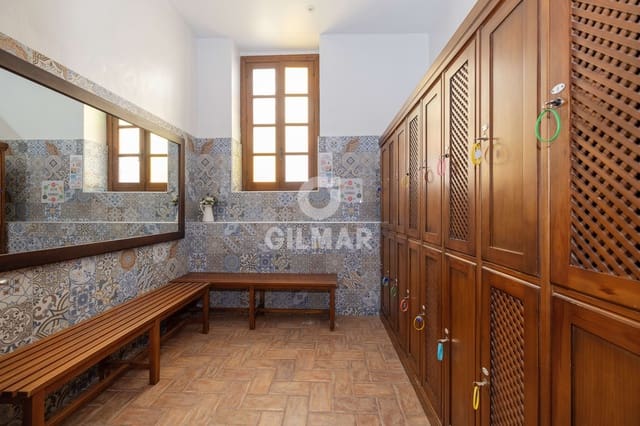 Byhus til salg i San Felipe Neri, Málaga by - € 1.380.000 (Ref: 9360524)